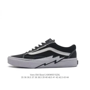 Vans OG Old Skool Low Top Skateboard Shoes Vintage Style