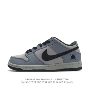 Nike SB Dunk Low Premium Skateboarding Shoes with Zoom Air Cushioning