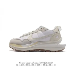 Nike Sacai Vaporwaffle 3.0 Red Neptune Green Collaboration Sneakers