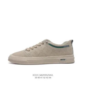 ECCO Men's Chunky Sole Casual Sneakers with Breathable Lightweight Design