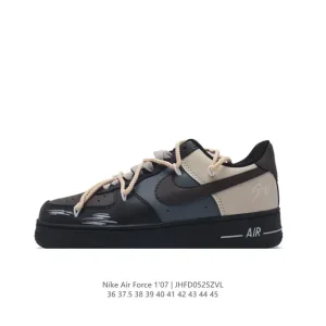 Nike Air Force 1 '07 Low Top Sneakers with Leather Upper and Air Cushioning