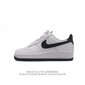 Nike Air Force 1 '07 Low White Leather Sneakers with Air Cushion