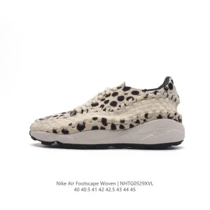 Nike Air Footscape Woven Men's Shoes with Woven Upper and Cushioned Sole