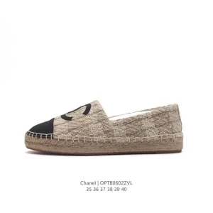 Chanel Classic Double C Logo Fisherman Flat Shoes for Women