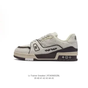 Louis Vuitton Trainer Sneaker Low Top Leather Shoes with 3D Logo
