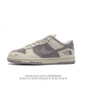Nike SB Dunk Low Pro Xd6188-020 Vintage Leather Skateboarding Shoes for Men and Women