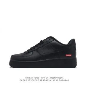 Nike Air Force 1 07 Low White Casual Sneakers with Air Cushioning