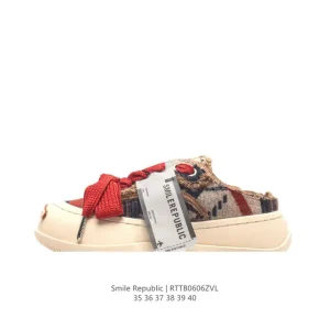 Smilerepublic Chunky Sole Canvas Shoes with Smile Design