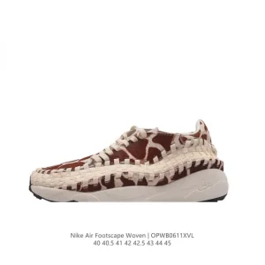 Nike Air Footscape Woven Men's Shoes with Woven Upper and Cushioned Sole