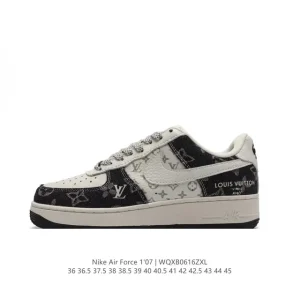 Nike Air Force 1 '07 Low Leather Sneakers with Air Cushioning