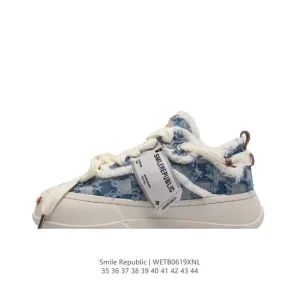 Smilerepublic Chunky Sole Canvas Shoes with Smile Design