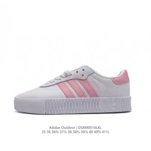 Adidas Originals Outdoor Classic Three Stripe Retro Sneaker