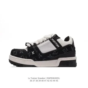 Louis Vuitton Trainer Sneaker Low Top Leather Shoes with Thick Sole and 3D Logo