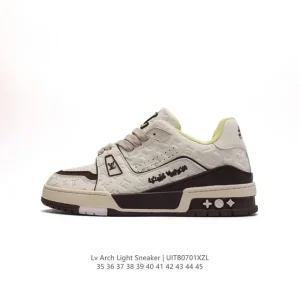 Louis Vuitton Trainer Sneaker Low Embossed Logo Thick Sole Comfort Shoes