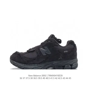 New Balance 2002R Heritage Running Shoe for Men and Women