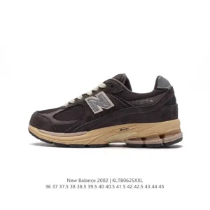 New Balance 2002R Heritage Running Shoe for Men and Women