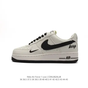 Nike Air Force 1 '07 Low White Leather Sneakers with Air Cushioning