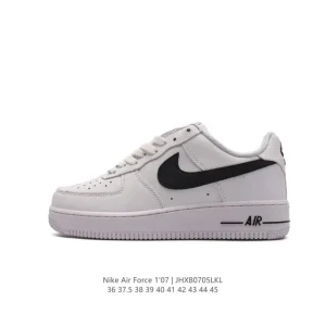 Nike Air Force 1 '07 Low White Leather Casual Sneakers with Air Cushioning