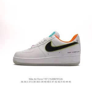 Nike Air Force 1 '07 Low White Leather Sneakers with Air Cushion