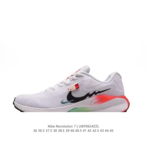 Nike Revolution 7 Wide Running Shoes for Men and Women
