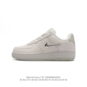 Nike Air Force 1 '07 Low White Leather Casual Sneakers with Air Cushioning