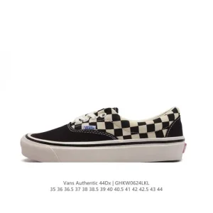 Vans Authentic Era 44 DX Low Top Canvas Skate Shoes for Men and Women