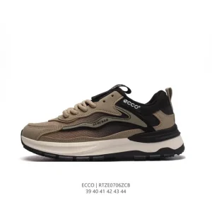 ECCO Men's Casual Sneakers with Air Cushion and Breathable Design