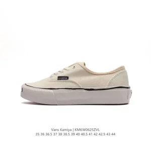 Vans KAMIYA Low Top Skate Shoes White Canvas Durable Rubber Sole