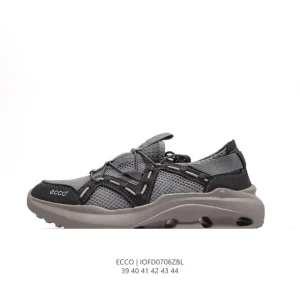 ECCO Outdoor Dad Sneaker with Air Cushion and Breathable Design