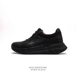 ECCO Men's Lightweight Breathable Dad Shoes with Air Cushion