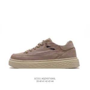 ECCO Men's Casual Sneakers White Leather Shoes for Everyday Wear