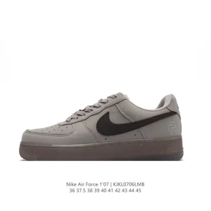 Nike Air Force 1 '07 Low White Leather Casual Sneakers with Air Cushioning