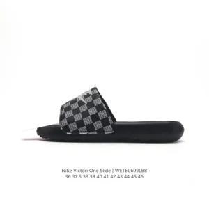 Nike Victori One Slide Sandal for Men and Women