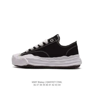 Mmy Blakey Canvas Low Sneakers - Retro Dissolved Sole Design