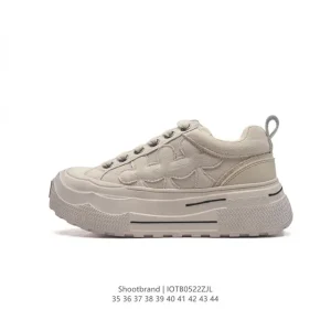 Shootbrand Freedom One Chunky Sole Skate Shoes with Plum Blossom Design
