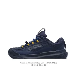 Nike ACG Mountain Fly 2 Low GTX Outdoor Hiking Shoes for Men
