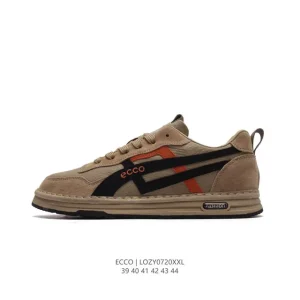ECCO Men's Casual Leather Sneakers with Thick Sole and Breathable Design