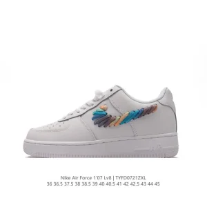 Nike Air Force 1 '07 Low Casual Sneakers with Air Cushioning