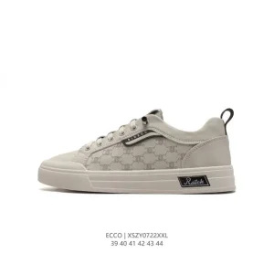 ECCO Men's White Leather Casual Sneakers with Thick Sole