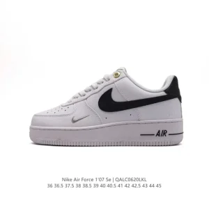 Nike Air Force 1 '07 Low White Leather Sneakers with Air Cushioning