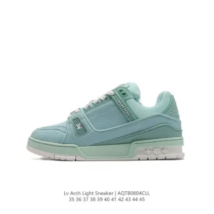 Louis Vuitton Trainer Sneaker Low Basketball Shoe for Men and Women