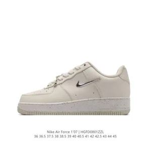 Nike Air Force 1 '07 Low White Leather Casual Sneakers with Air Cushion