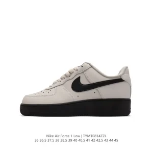 Nike Air Force 1 07 Low White Leather Sneakers with Air Cushioning