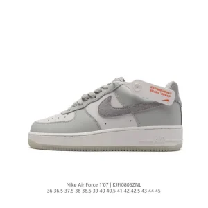 Nike Air Force 1 '07 Low White Leather Sneakers with Air Cushioning