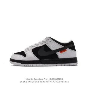 Nike SB Dunk Low Tightbooth Panda Collaboration Skate Shoes