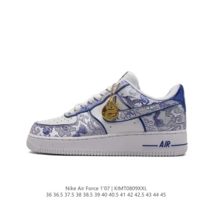 Nike Air Force 1 Low 07 Men's Casual Sneakers with Air Cushion