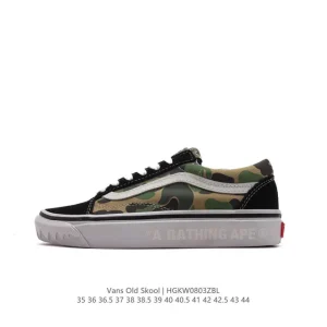 Vans OG Old Skool Low-Top Skate Shoes - Classic Retro Style