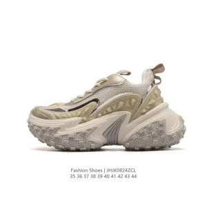 Ultra Lightweight Running Shoes for Men and Women 2024 New Model