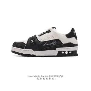 Louis Vuitton Trainer Sneaker Low Basketball Shoe in Smooth Calf Leather
