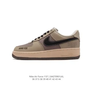 Nike Air Force 1 '07 Low White Leather Sneakers with Air Cushioning